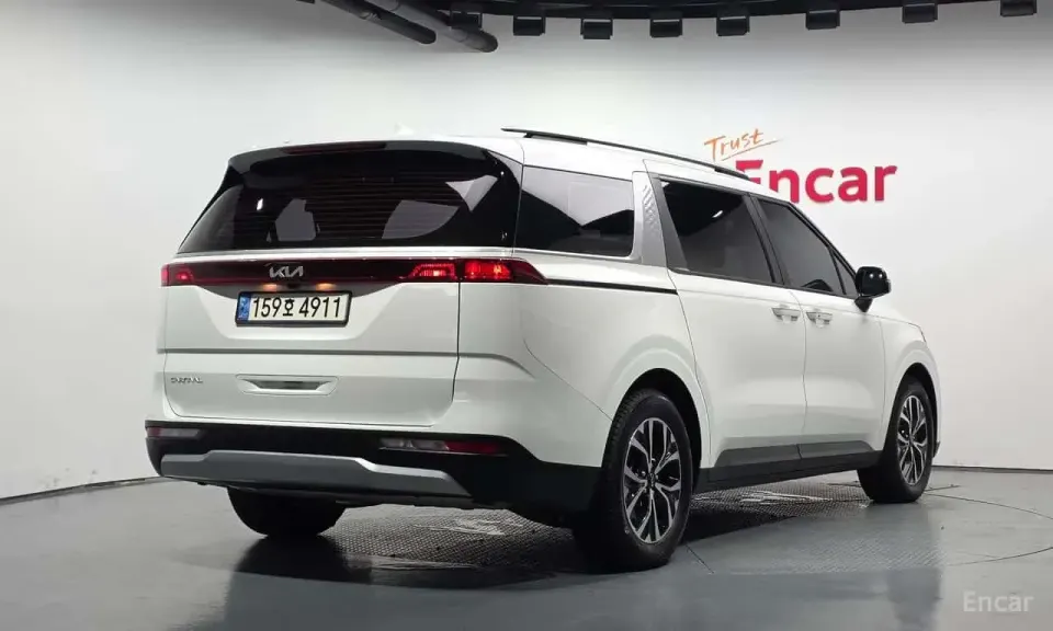 Kia Canival Gasoline 9-Seater Prestige 2022