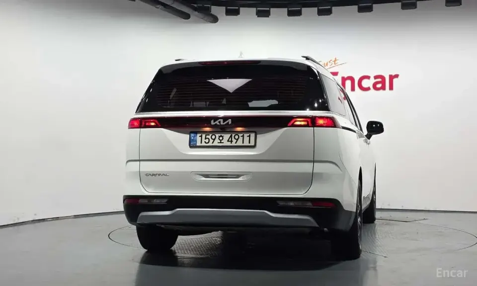 Kia Canival Gasoline 9-Seater Prestige 2022