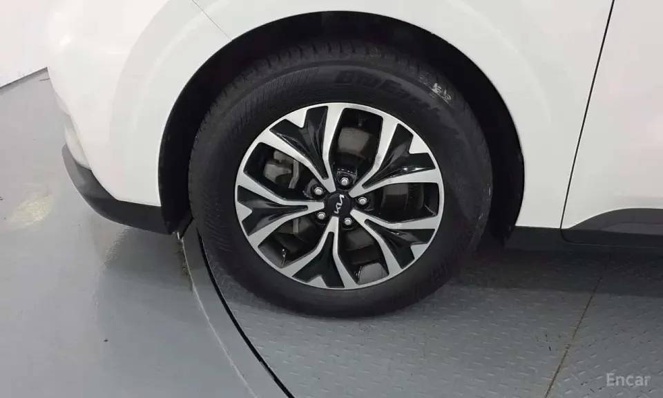 Kia Canival Gasoline 9-Seater Prestige 2022