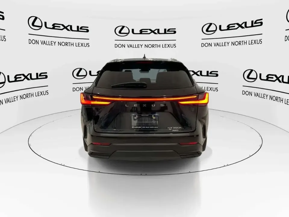 Lexus NX 350h Premium Pkg-Heated and Vented Seats-CarPlay 2022