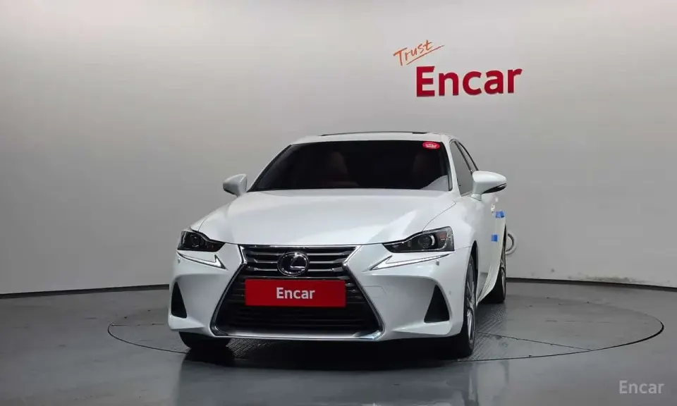 Lexus IS Supreme 2017