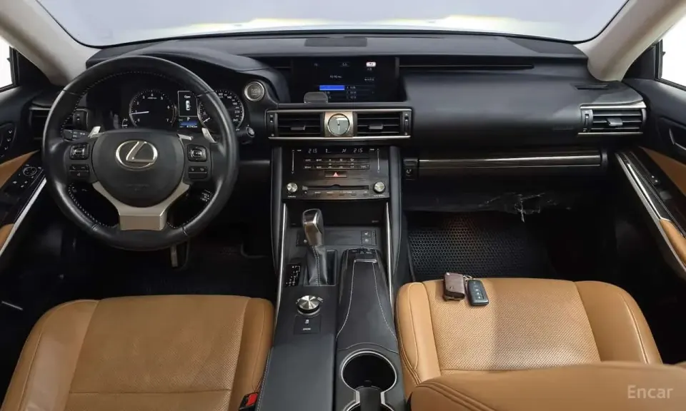 Lexus IS Supreme 2017