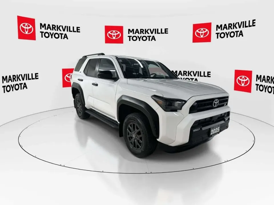Toyota 4runner 2.4 2 SETS OF TIRES | 7 SEATS | HEATED SEATS | 4WD 2025