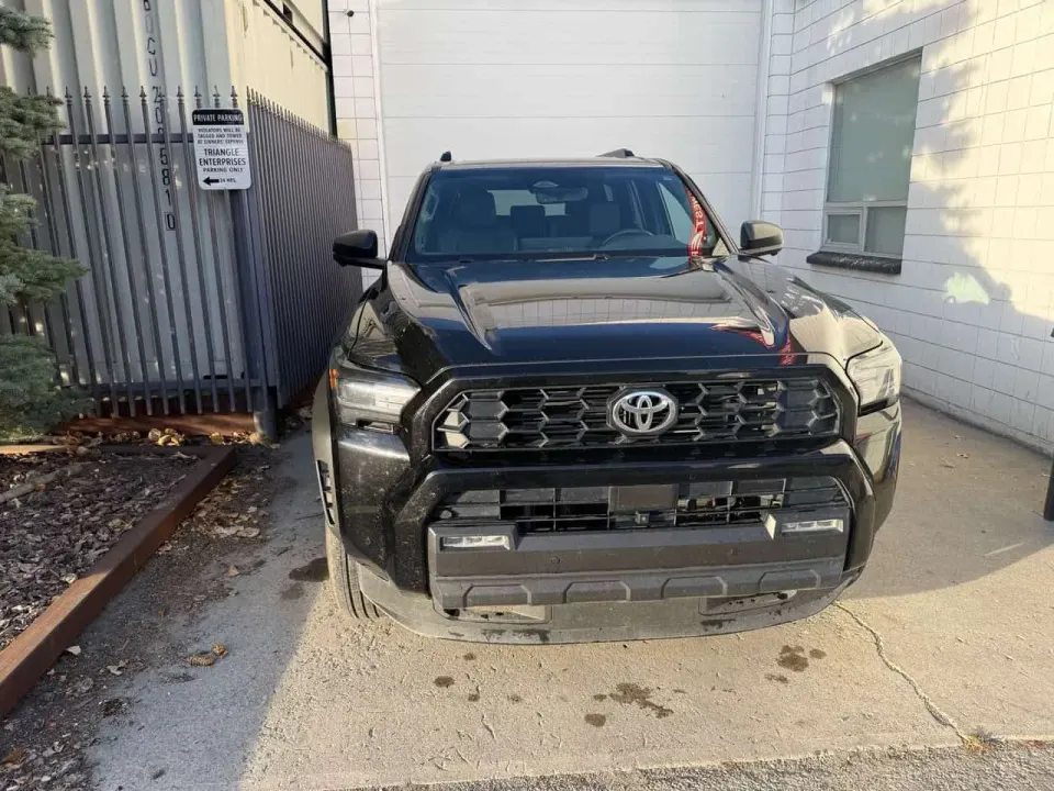 Toyota 4runner 2.4 4WD Trd Off Road 2025