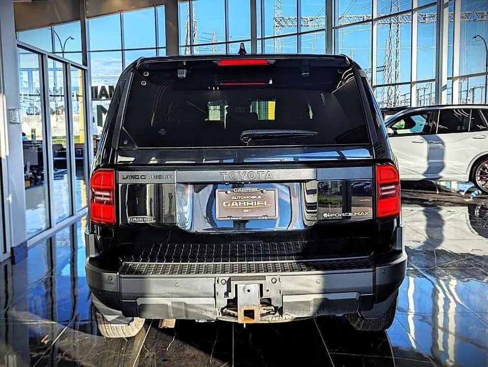 Toyota Land cruiser 2.4 Hybrid Base 2024