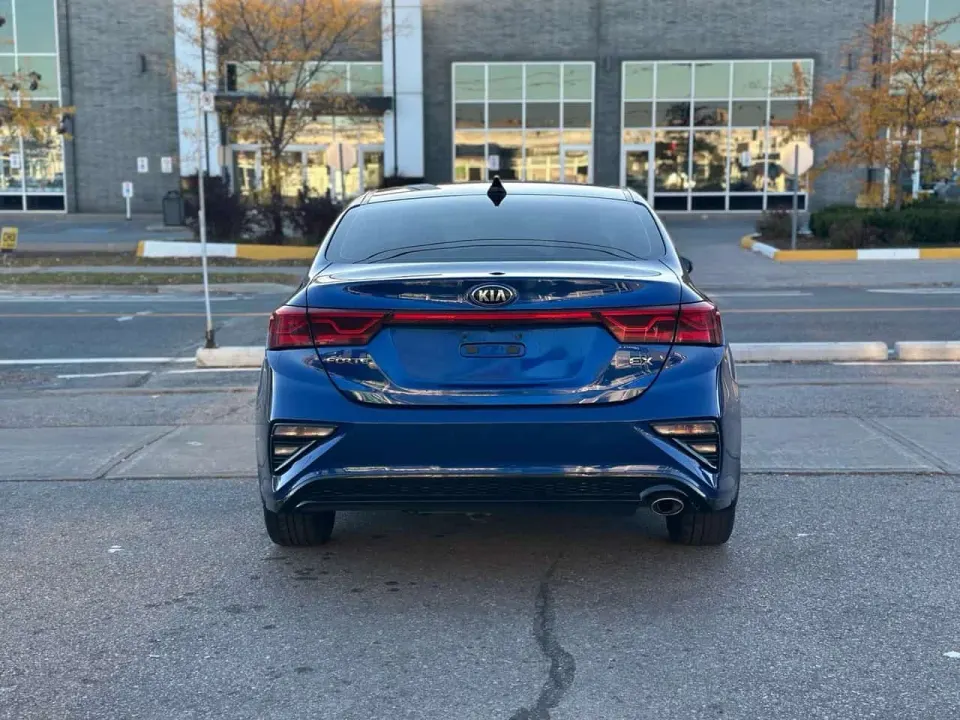 Kia Forte EX IVT 2021