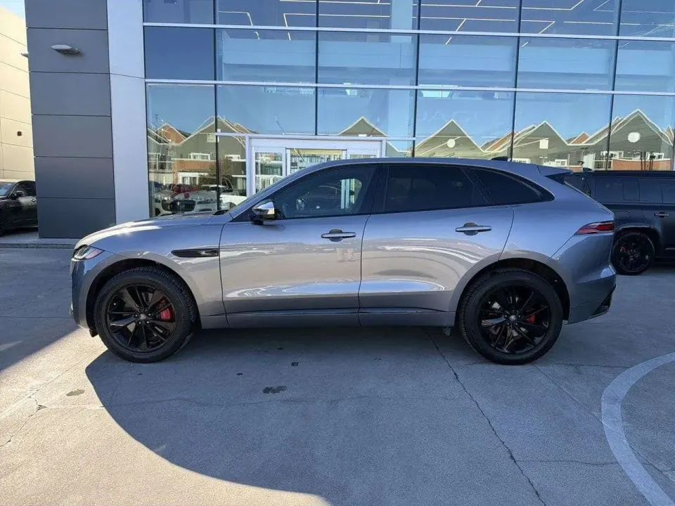 Jaguar F-PACE P400 AWD R-Dynamic S 2023
