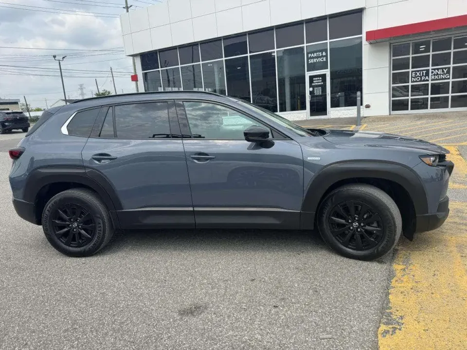 Mazda CX-50 2.5 Hybrid KURO HYBRID AWD/ 2.99% RATE/ MUST SEE/ CPO 2025