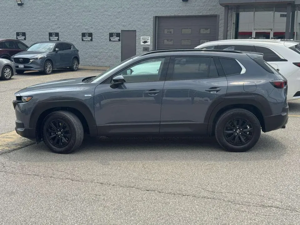 Mazda CX-50 2.5 Hybrid KURO HYBRID AWD/ 2.99% RATE/ MUST SEE/ CPO 2025