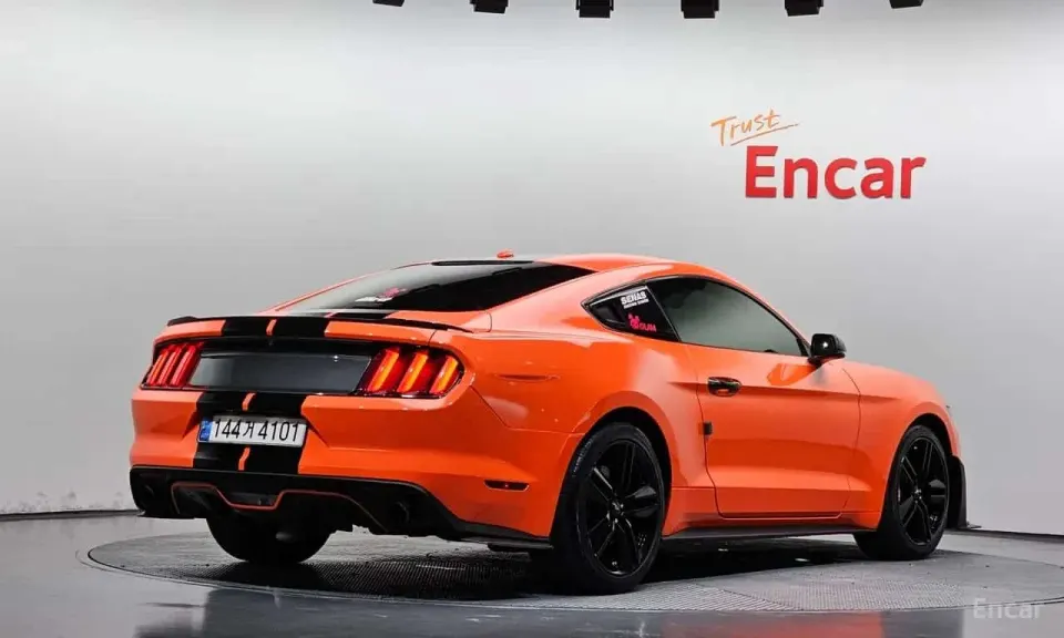 Ford Mustang Coupe 2017