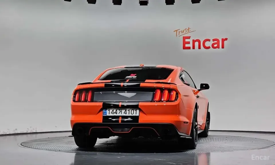 Ford Mustang Coupe 2017