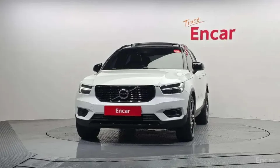 Volvo XC40 T4 R-Design 2019