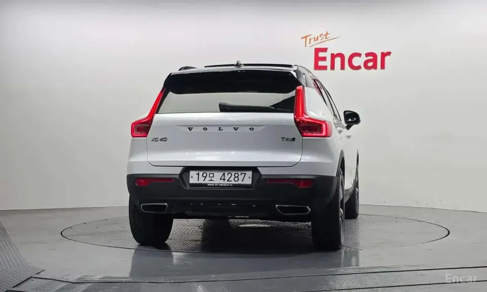 Volvo XC40 T4 R-Design 2019