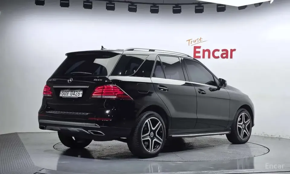 Mercedes-Benz GLE250 d 4MATIC 2016