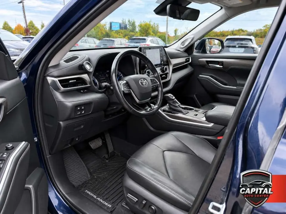 Toyota Highlander Limited 2020