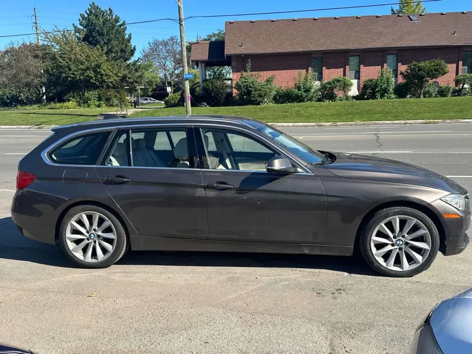 BMW 328i xDrive 2014
