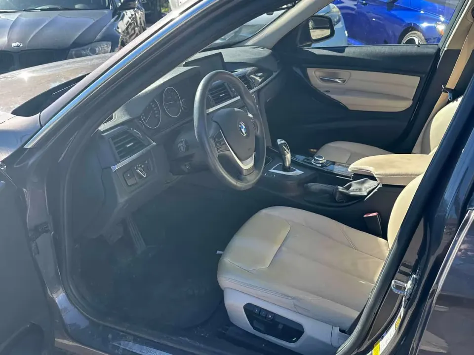 BMW 328i xDrive 2014