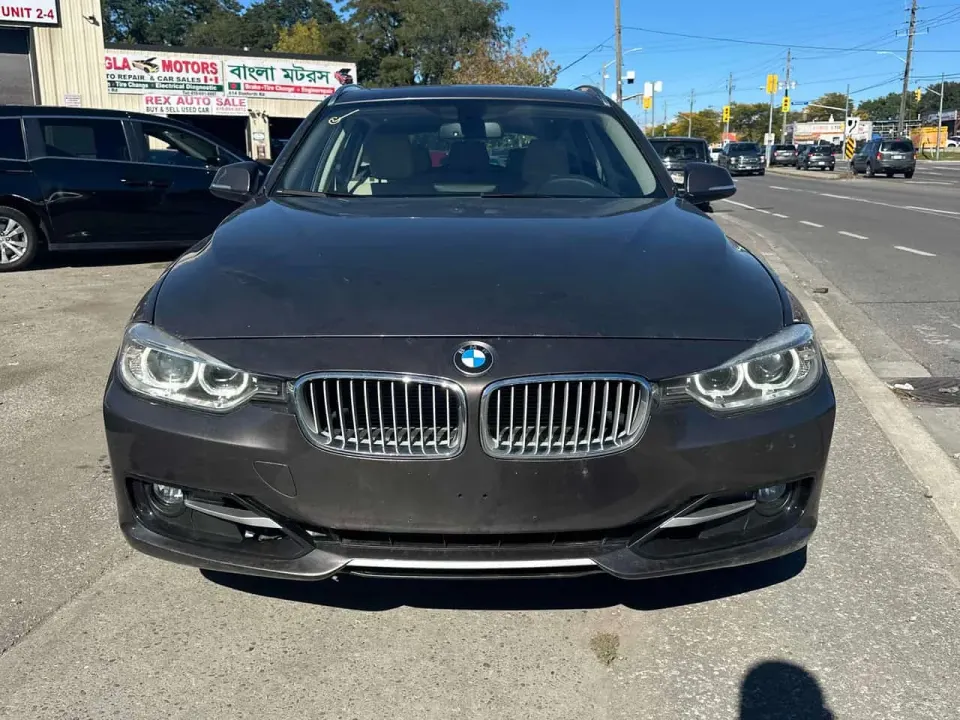 BMW 328i xDrive 2014