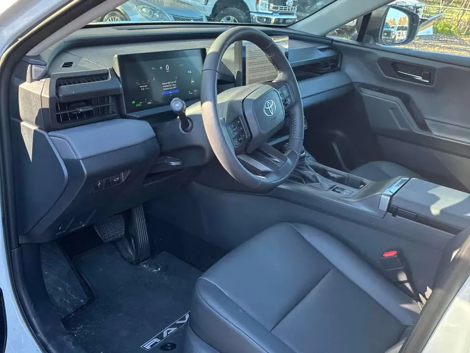 Toyota Rav4 AWD 2026