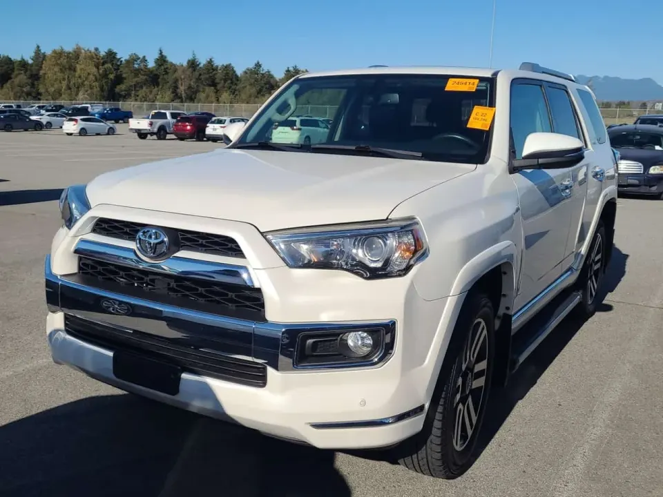 Toyota 4runner SR5 2016