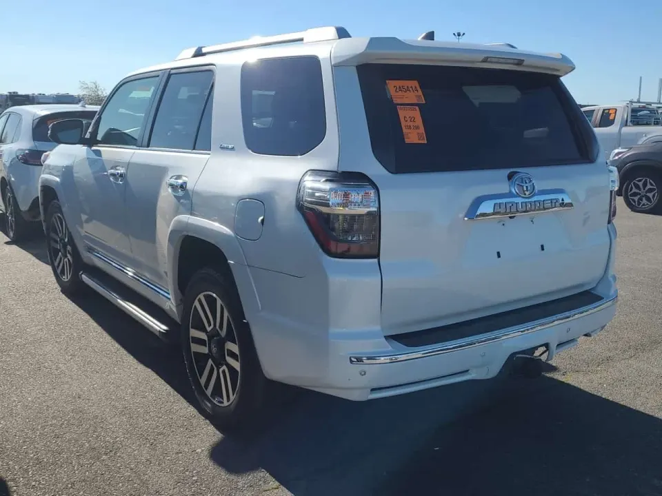Toyota 4runner SR5 2016