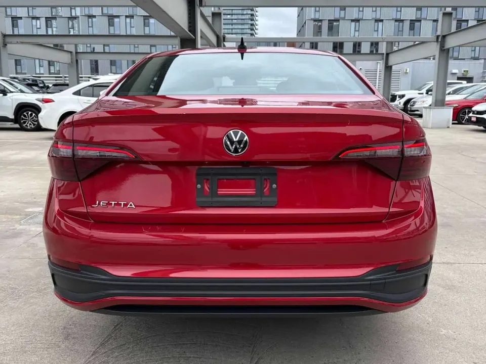 VW Jetta Comfortline 2023
