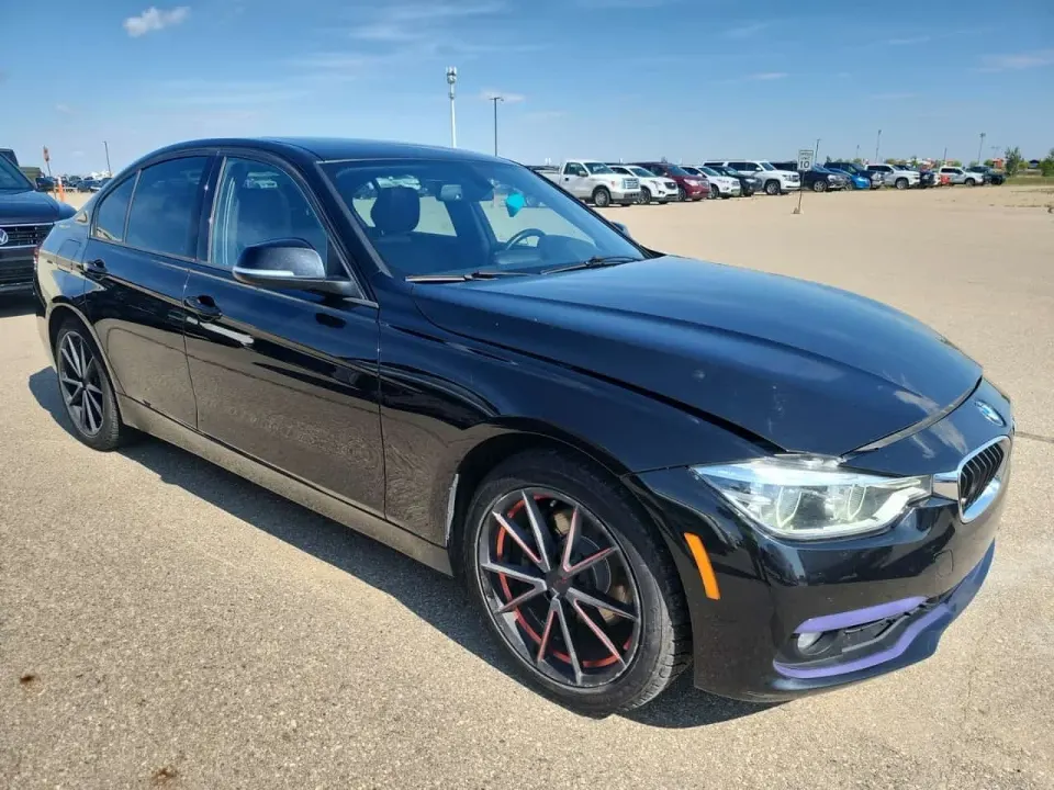 BMW Sedan 330i Xdrive 2018