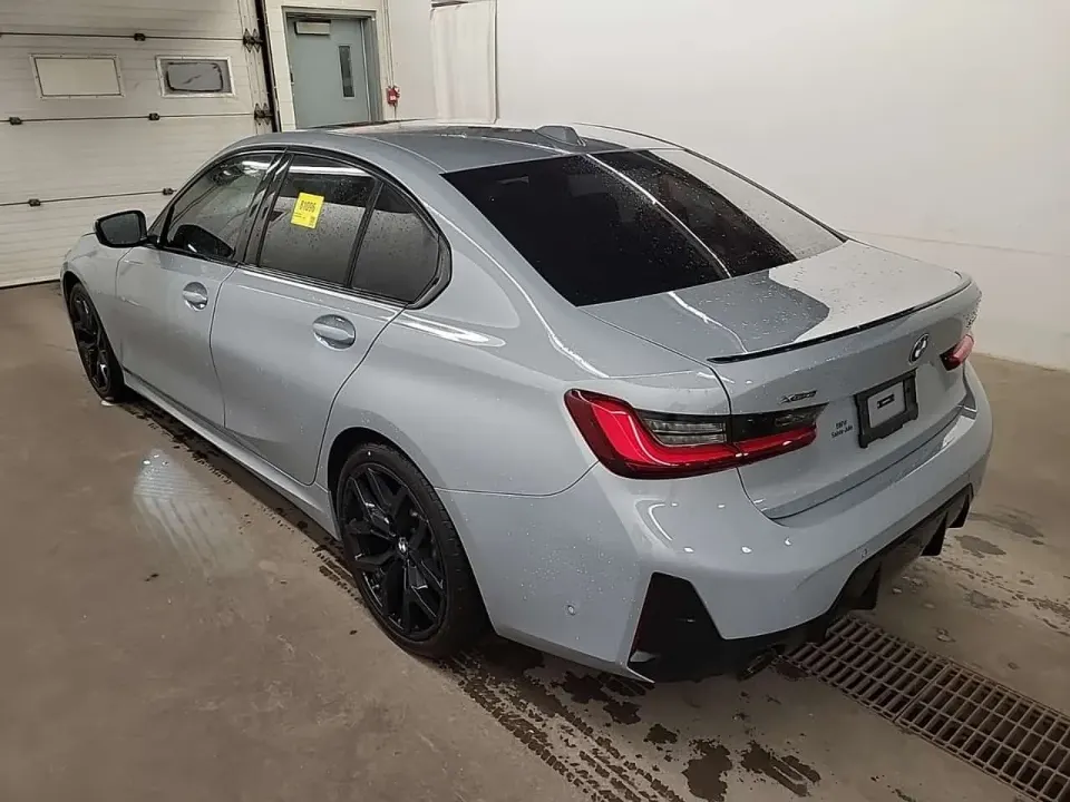 BMW 330I XDRIVE 2026
