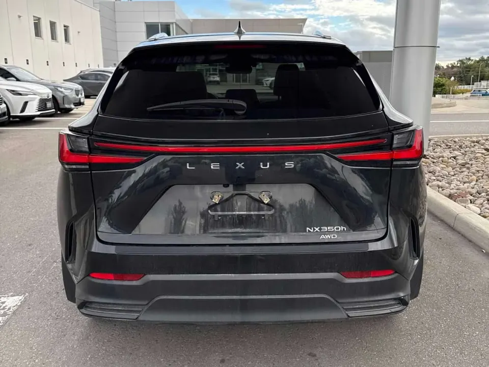 Lexus NX 350h 2025