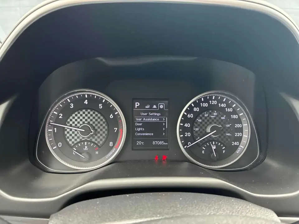 Hyundai Elantra Preferred w/Sun & Safety Package IVT 2020