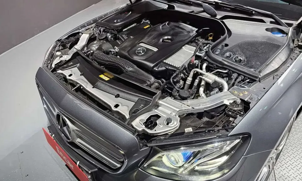 Mercedes-Benz E 300 E300 AMG Line 2019