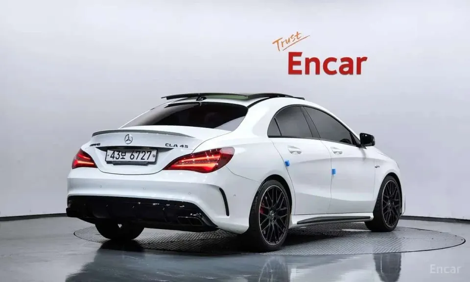 Mercedes-Benz CLA45 AMG 4MATIC 2017
