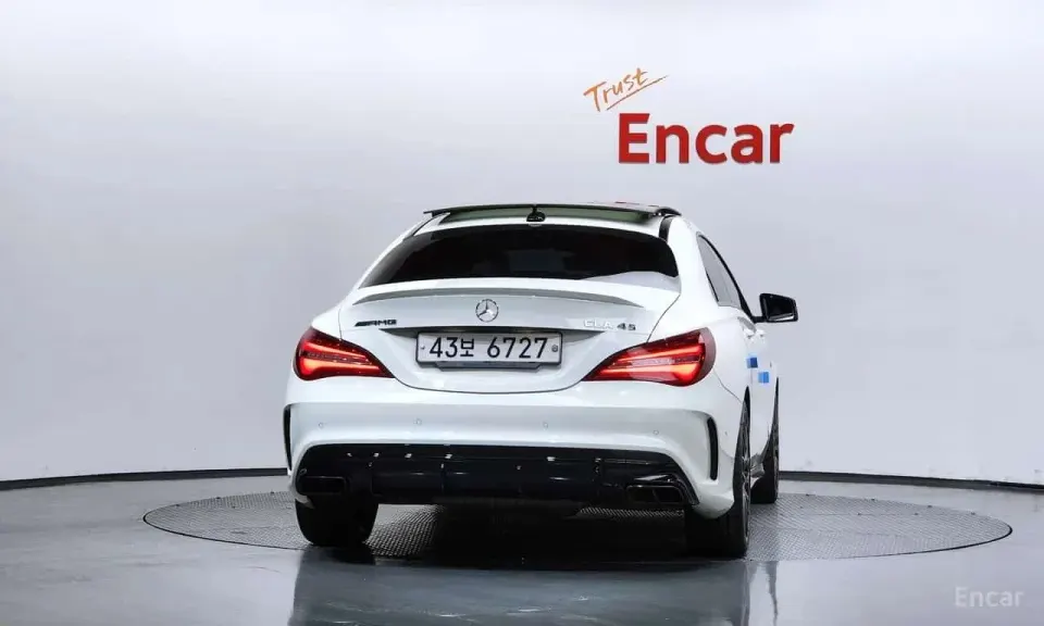 Mercedes-Benz CLA45 AMG 4MATIC 2017