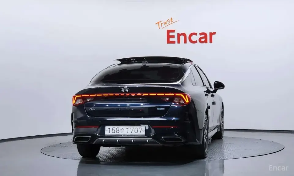 Kia K5 Signature 2020