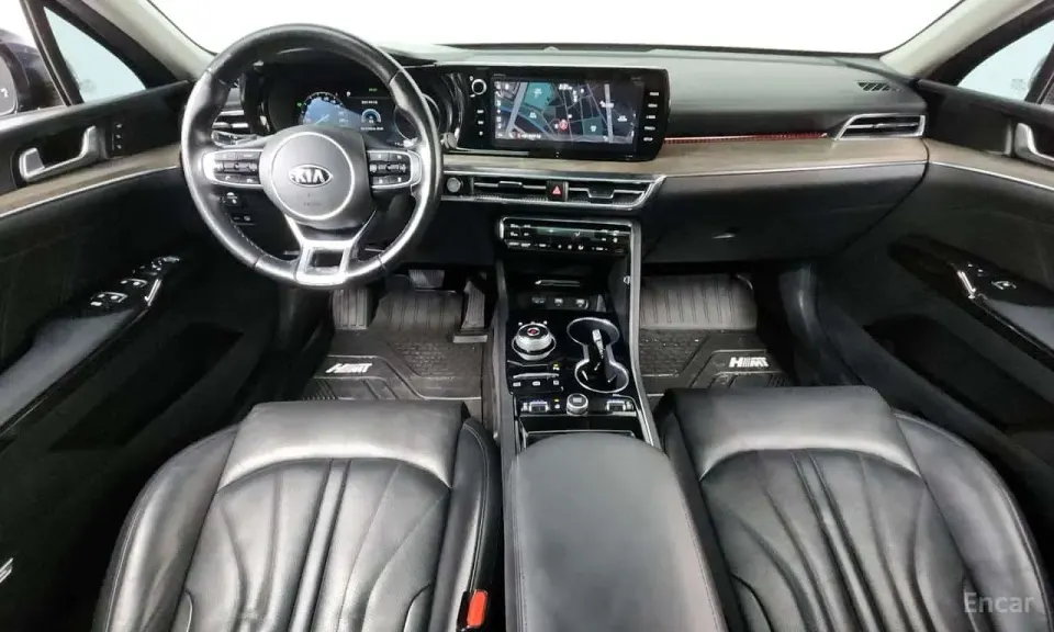 Kia K5 Signature 2020