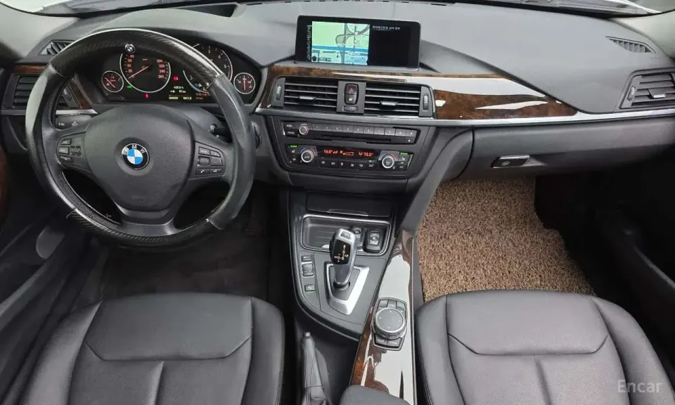 BMW 320d 2015