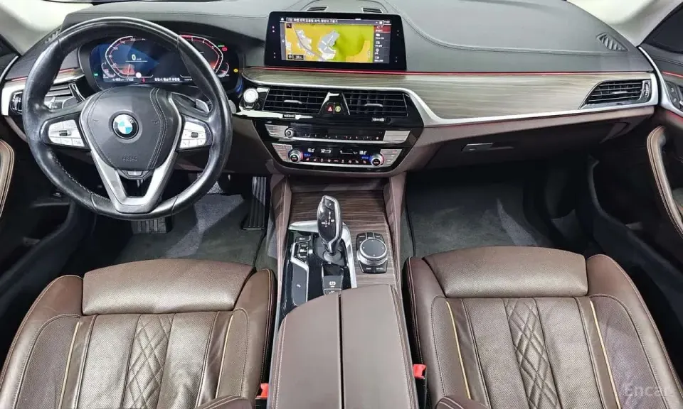 BMW 520d Luxury Plus 2019