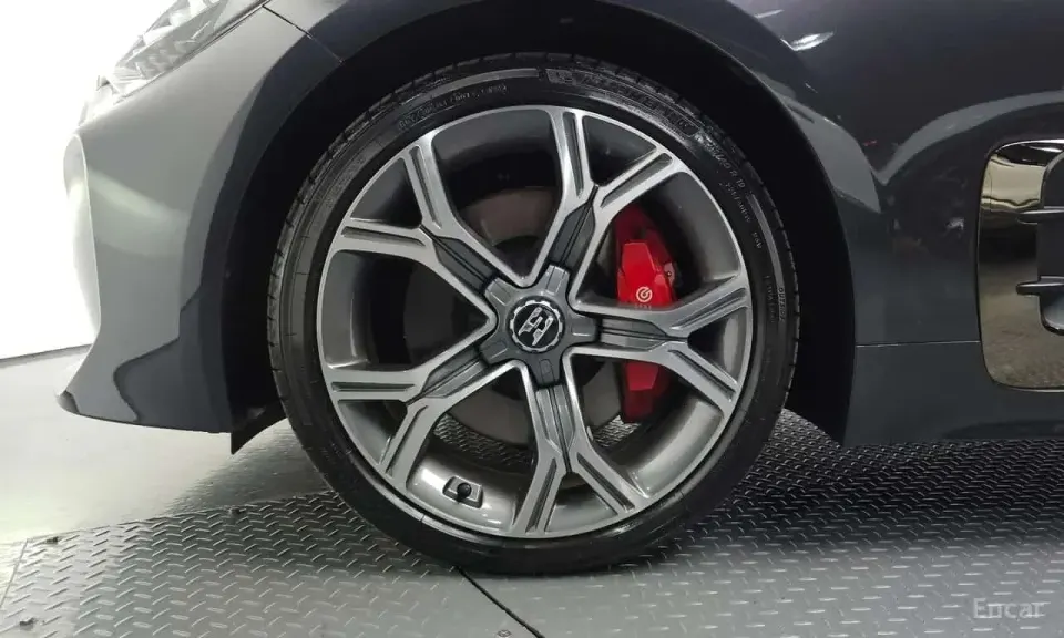 Kia Stinger 3.3 Turbo AWD 2020