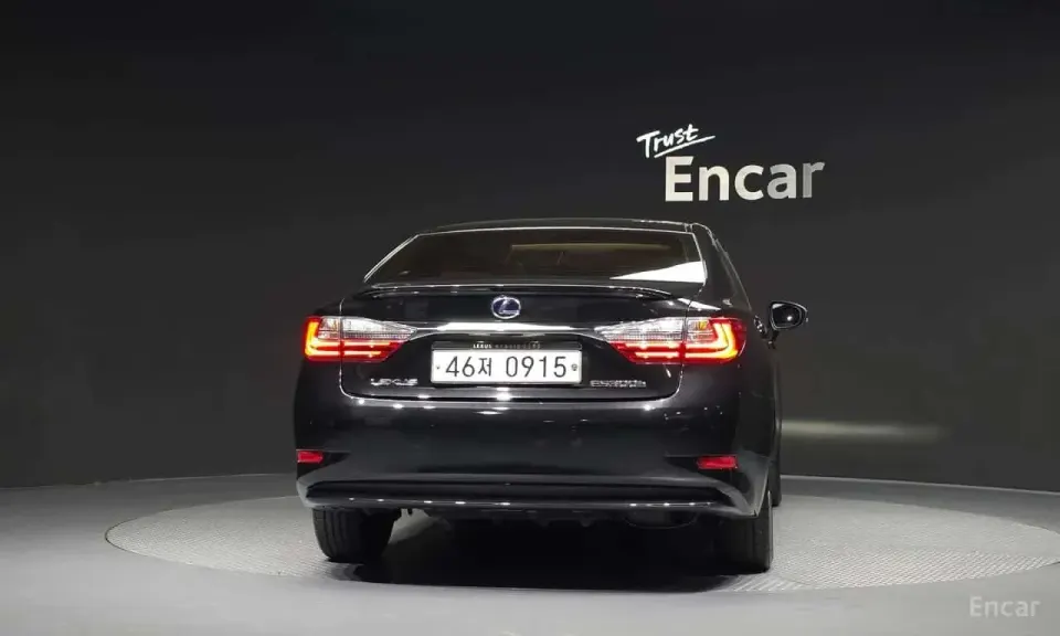 Lexus ES Supreme 2016