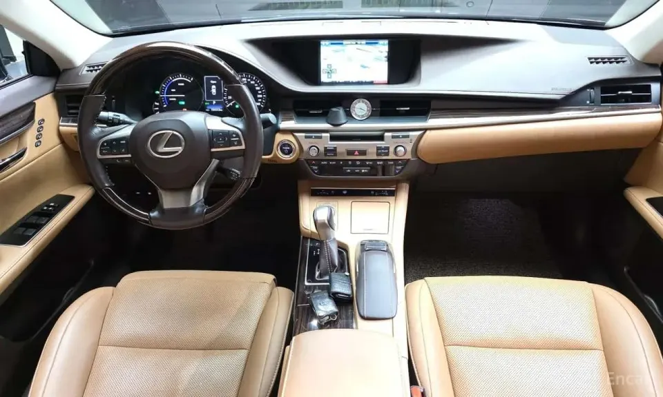 Lexus ES Supreme 2016