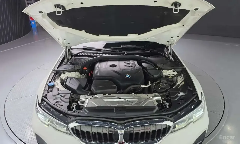 BMW 320i M Sport 2021
