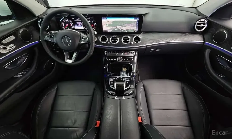 Mercedes-Benz E 220 E220d Avantgarde 2018
