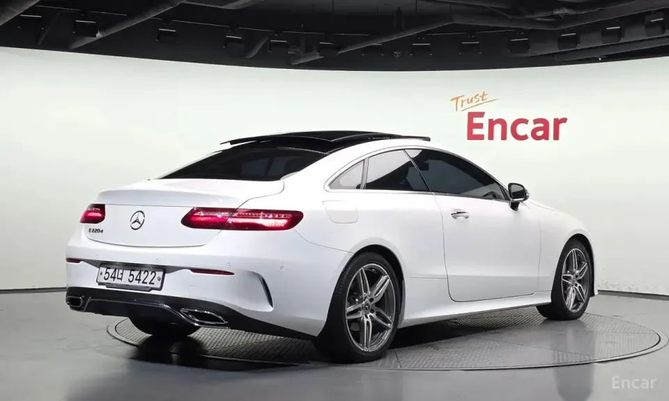 Mercedes-Benz E 220 E220d Coupe 2017