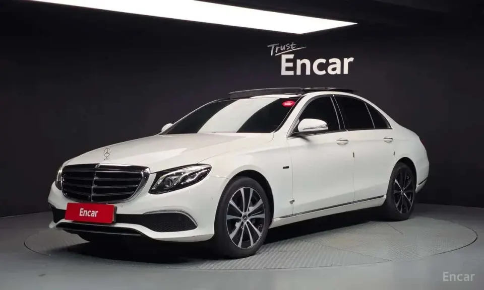 Mercedes-Benz E 300 E300e Exclusive 2019
