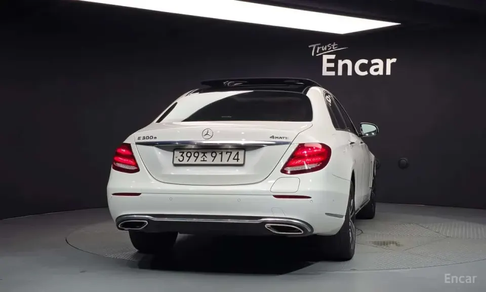 Mercedes-Benz E 300 E300e Exclusive 2019