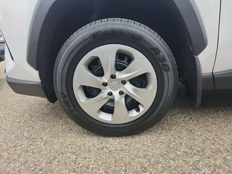 Toyota Rav4 Awd Le 2023