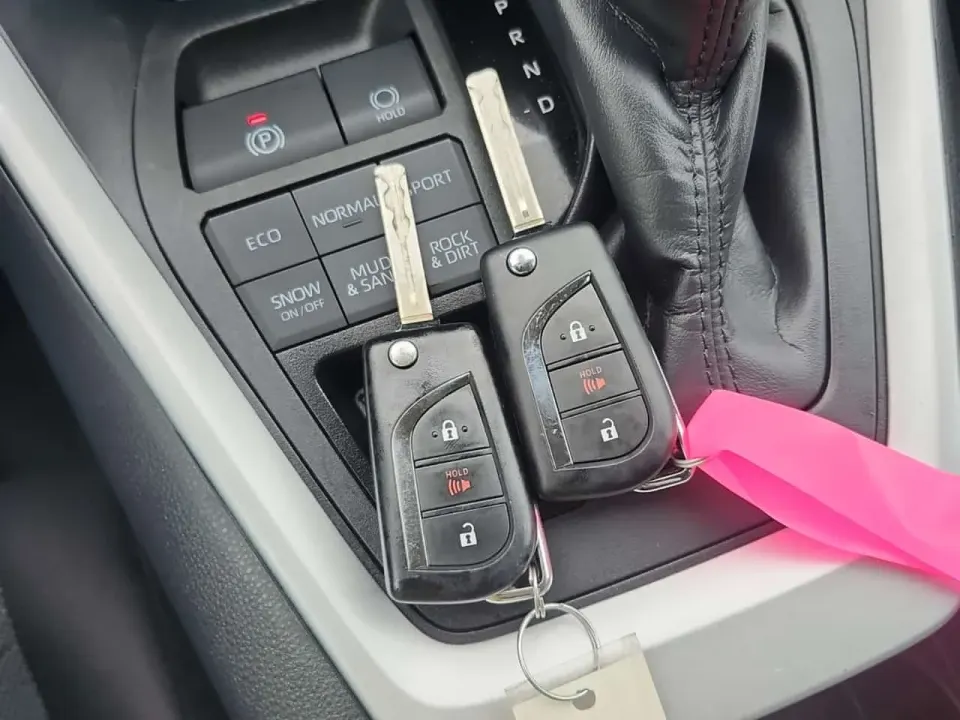 Toyota Rav4 Awd Le 2023