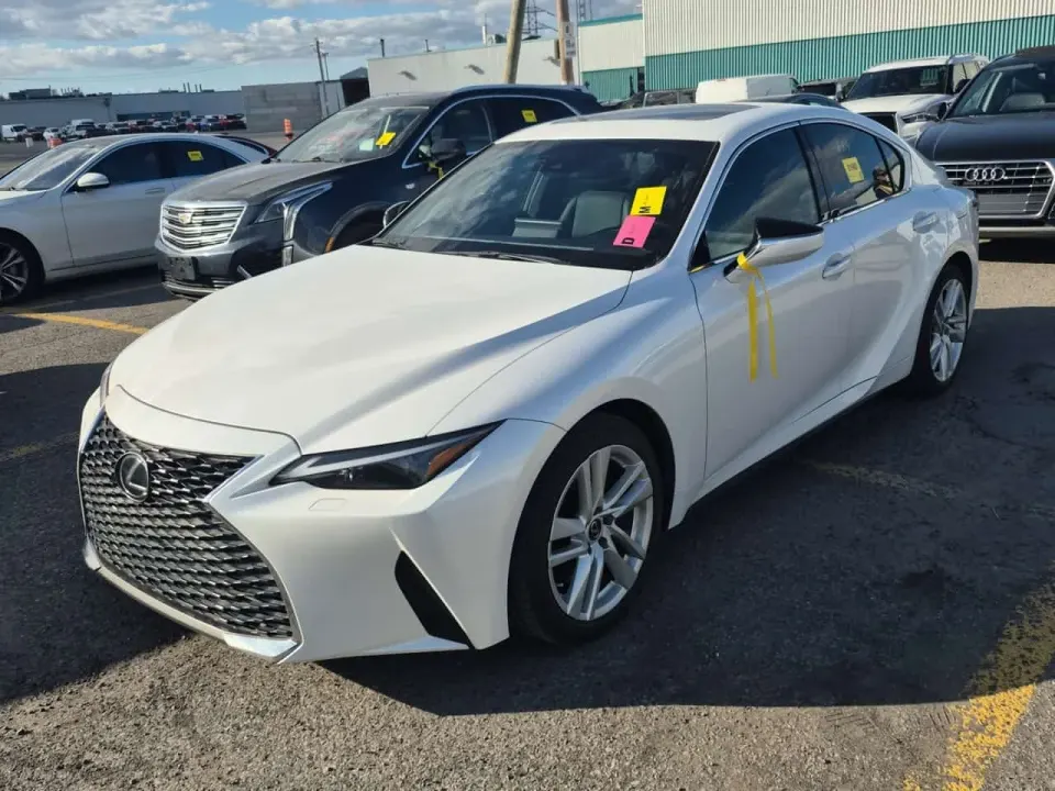 Lexus IS 300 2021