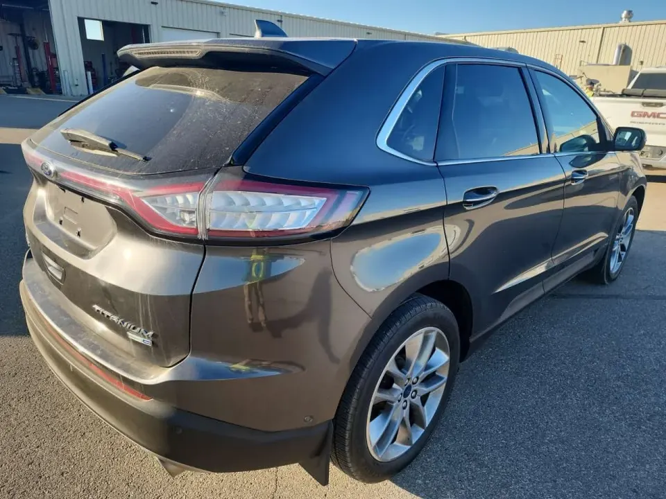 Ford Edge 4dr Awd Titanium 2015