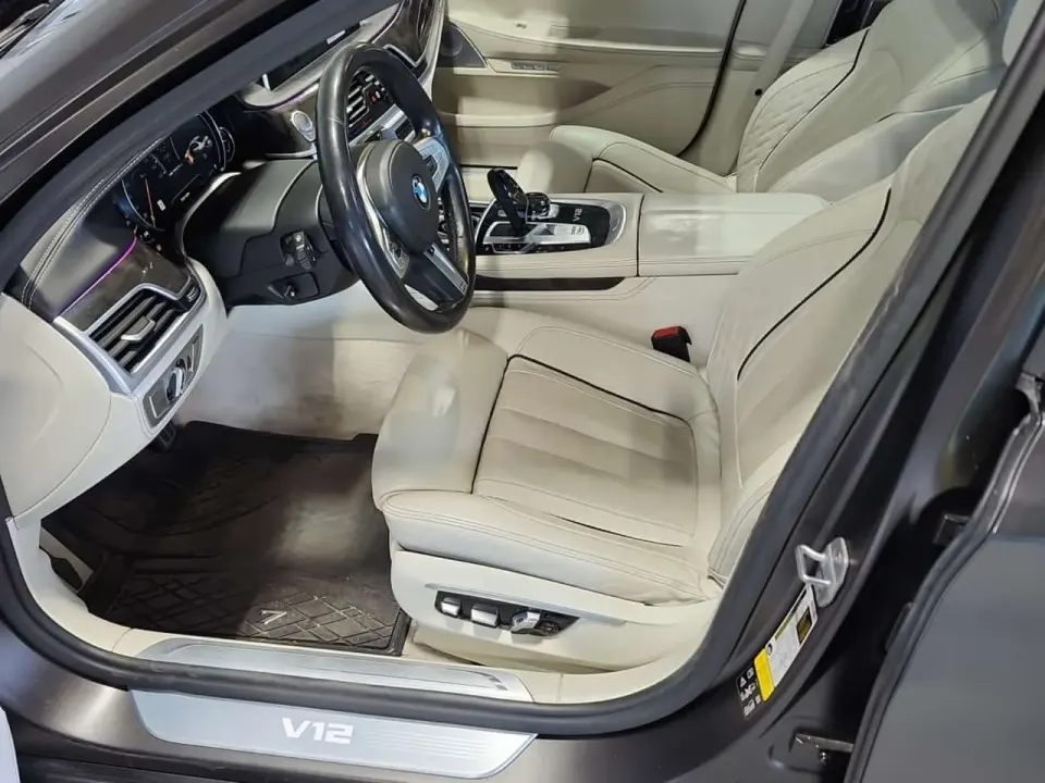 BMW M760LI XDRIVE 2018